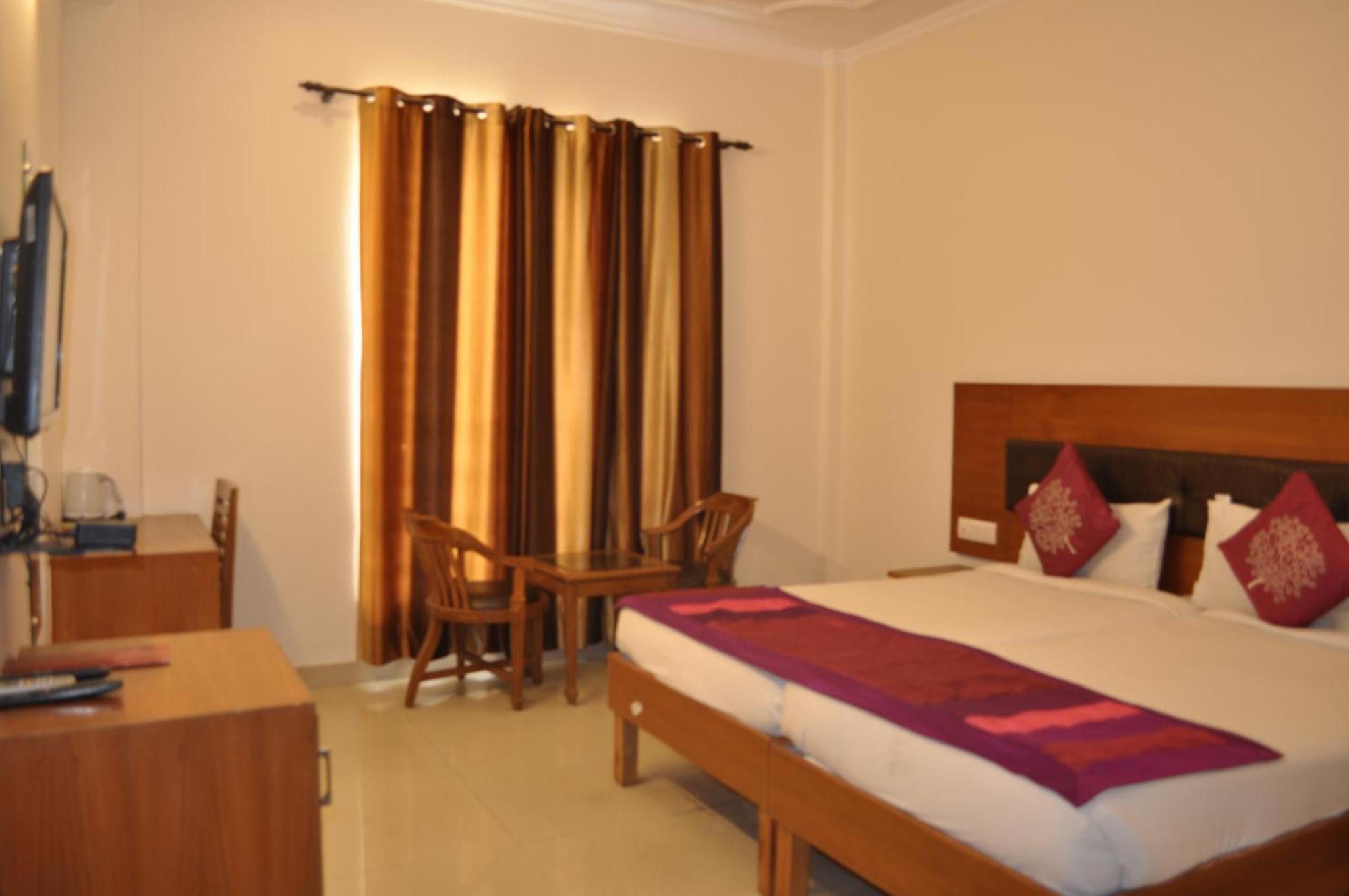 Casa Meera Noida Dış mekan fotoğraf